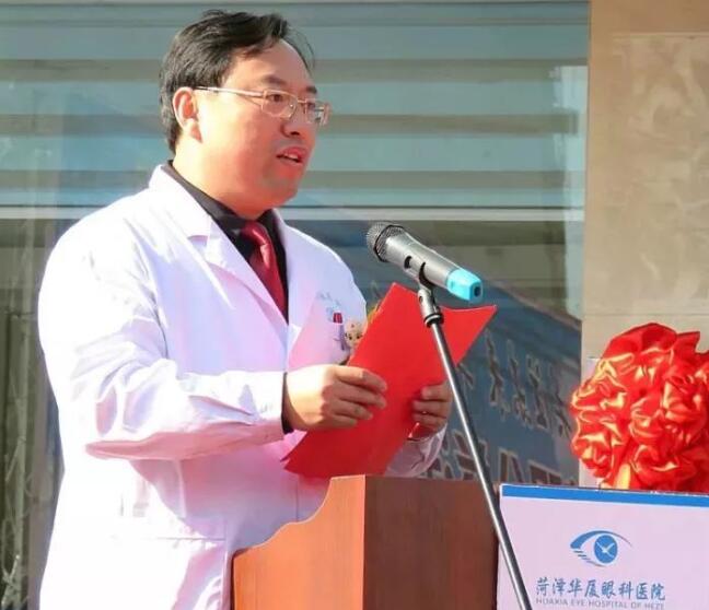 11月11日上午,“关注未来,华夏有爱”公益护眼活动正式启动暨菏泽市青少年近视防控基地揭 仪式在菏泽新利体育举行。菏泽市人大副主任丁志刚,原菏泽市委副书记、菏泽市关心下一代工作委员会主任阎世海等菏泽市各 政府领*参加仪式,并为基地揭 、共同开启公益活动。4.jpg