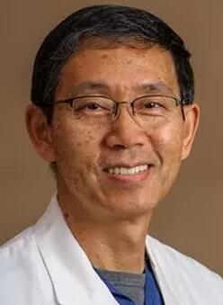 为更好的服务广大市民,实现足不出城预约环球眼科 的就医需求,深圳新利体育 工作室特邀美国眼底病专家Prof.Yu-Guang He,M.D,于12月8日来深圳新利体育坐诊、手术,有需求的市民请尽量提前预约。.jpg 为更好的服务广大市民,实现足不出城预约环球眼科 的就医需求,深圳新利体育 工作室特邀美国眼底病专家Prof.Yu-Guang He,M.D,于12月8日来深圳新利体育坐诊、手术,有需求的市民请尽量提前预约。.jpg