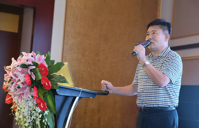 8月4日上海和平眼科医院承办第十四届长三角地区眼科高峰论坛8.png 8月4日上海和平眼科医院承办第十四届长三角地区眼科高峰论坛8.png