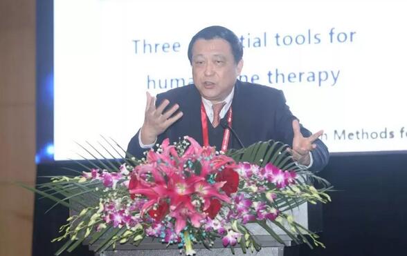 新利体育专家团受邀亮相第十九届环球眼科学学术会议暨第十九届环球视光学学术会议（COOC 2019）4.jpg