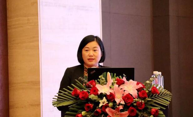 深圳新利体育举行2019深圳眼屈光手术新技术暨屈光性白内障临床实践学术会议16.jpg 深圳新利体育举行2019深圳眼屈光手术新技术暨屈光性白内障临床实践学术会议16.jpg