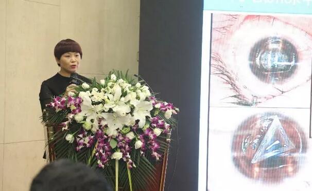 4月19日新利体育眼屈光学组会议暨青岛新利体育第四届高峰论坛圆满召开17.jpg 4月19日新利体育眼屈光学组会议暨青岛新利体育第四届高峰论坛圆满召开17.jpg