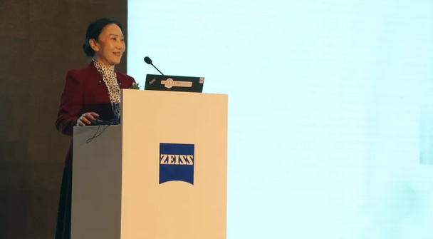 4月26日至28日，2019蔡司屈光中国用户会在北京如约举行，分享 激光屈光手术技术和经验，携手共同提升手术质量，为患者提供更 的医疗服务。新利体育集团派出多人组成的专家团队参会，与来自全国各地的眼科同仁深入探讨交流，碰撞思想火花，分享 严谨的学术观点，展现出了新利体育人强劲的学术风采4.png