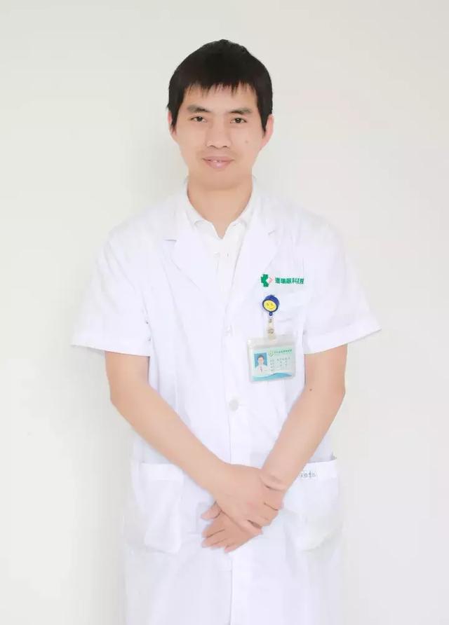 520来常州谱瑞眼科医院做近视手术吧 现在预约可申请术前检查检查券.jpg 520来常州谱瑞眼科医院做近视手术吧 现在预约可申请术前检查检查券.jpg