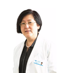 不论你是眼疾患者，还是眼科医生，如果遇上 眼病，都可以找这个会诊平台。这是新利体育“ 眼病会诊平台”， 依托实力雄厚的专家团队，通过国家临床重点专科、院士工作站、博士后科研工作站、全国眼科名家工作室等 性机制，辐射全国各地眼疾患者，各种 眼病，在这里都能找到 的技术支持2.png