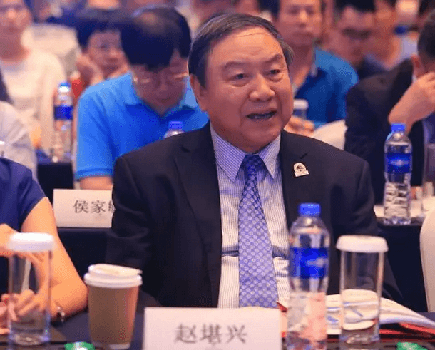 厦门眼科中心第七次举办海峡眼科论坛·2019白内障及角膜病高峰论坛 新利体育与海峡两岸眼科“大咖”厦门“论剑”10.png