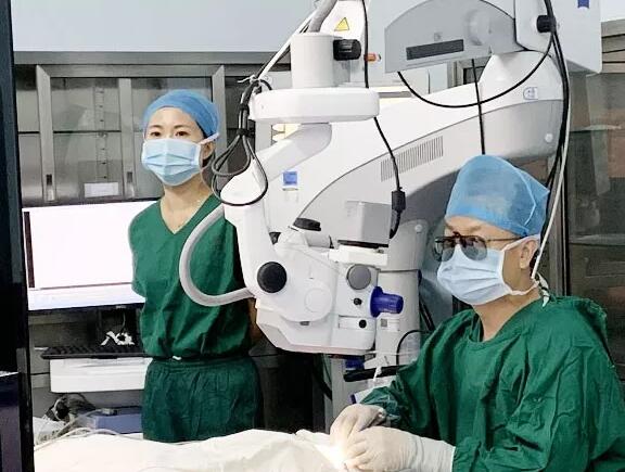 第32届亚太白内障及屈光手术医师学会年会(APACRS)盛大召开,厦门大学附属厦门眼科中心张广斌教授应邀出席4.jpg 第32届亚太白内障及屈光手术医师学会年会(APACRS)盛大召开,厦门大学附属厦门眼科中心张广斌教授应邀出席4.jpg