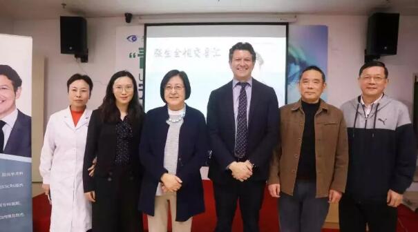 第七届罗马OCTA环球论坛落幕,厦门眼科中心总院长黎晓新院长做专项发言3.jpg 第七届罗马OCTA环球论坛落幕,厦门眼科中心总院长黎晓新院长做专项发言3.jpg