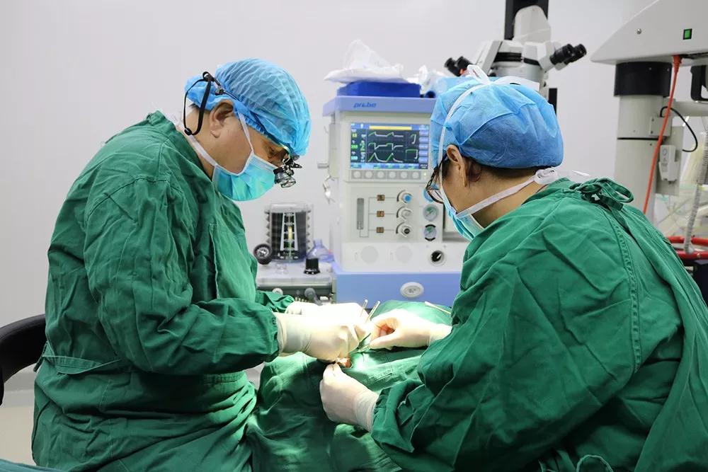 西安斜视手术 西安斜视手术