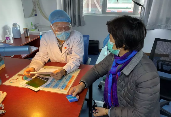 不一样的一线,一样的坚守——新利体育集团本部厦门眼科中心守护爱与光明1.png 不一样的一线,一样的坚守——新利体育集团本部厦门眼科中心守护爱与光明1.png