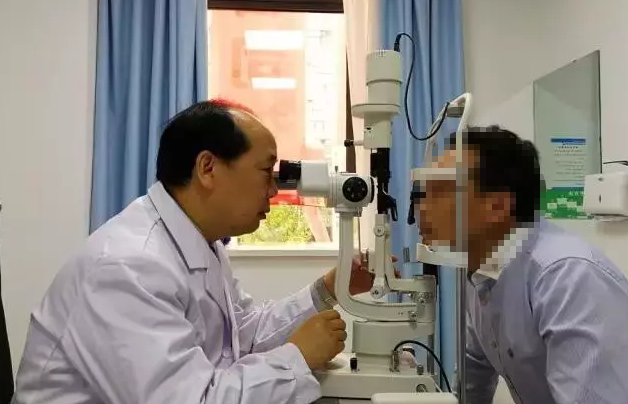 9月11日出名白内障医生郭海科教授将坐诊荆州新利体育2.png 9月11日出名白内障医生郭海科教授将坐诊荆州新利体育2.png