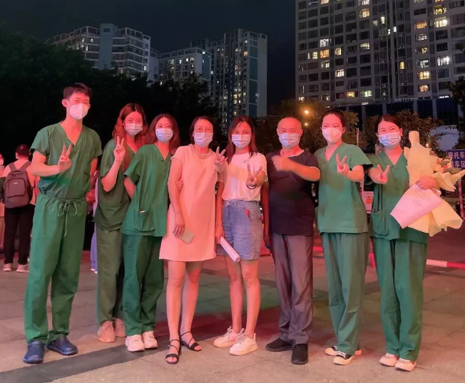 不负使命!新利体育援莆医疗队凯旋归来,荔城区委书记到场送别4.png 不负使命!新利体育援莆医疗队凯旋归来,荔城区委书记到场送别4.png