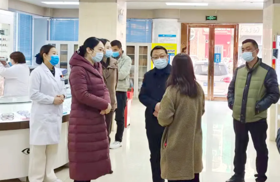 许昌魏都区相关领*一行到许昌新利体育慰问及指导疫情防控工作1.png 许昌魏都区相关领*一行到许昌新利体育慰问及指导疫情防控工作1.png