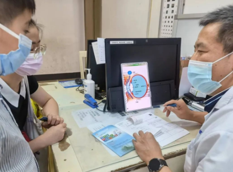 厦门眼科中心业务副院长刘才远:梦想的三原色4.png 厦门眼科中心业务副院长刘才远:梦想的三原色4.png